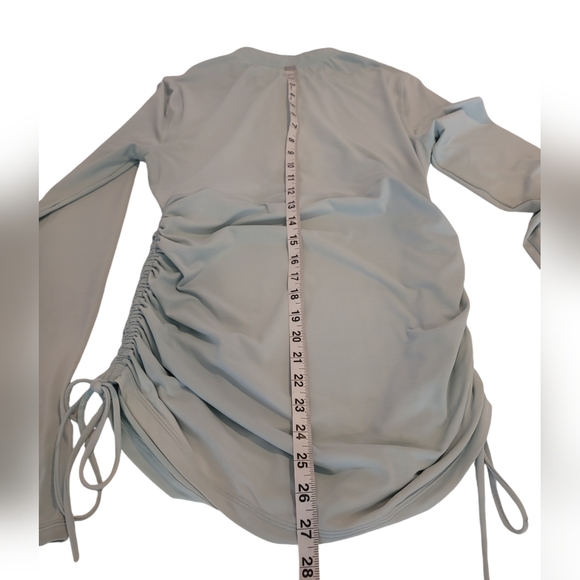 Athleta Baby Blue 1/2 Zip Women's Size Small Swim Top - Picture 5 of 9